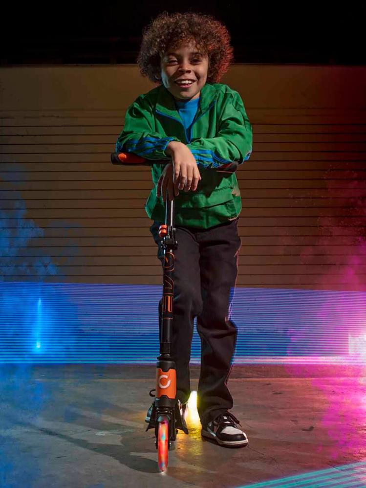 Evo 2 Tekerlekli Katlanabilir Light Speed Işıklı Scooter - Turuncu