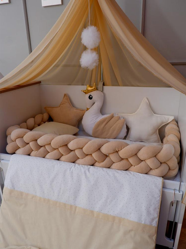 Yuar Baby Kadife 4 lü Örgü Beşik Uyku Seti Kuğu Modeli - Kahverengi