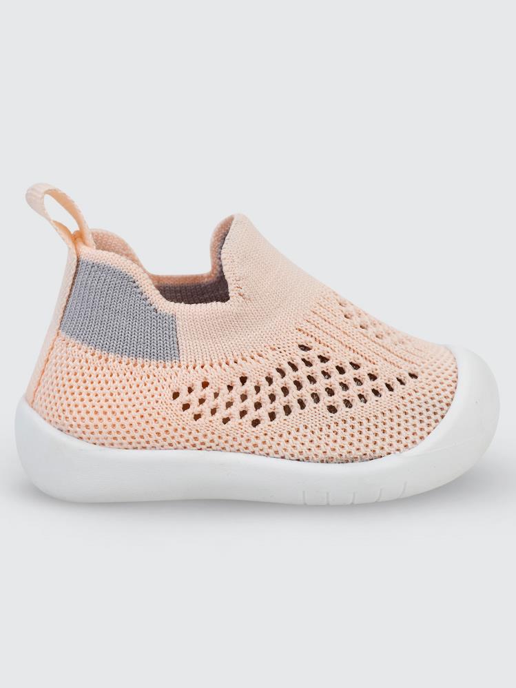 Civil Baby 18-21 Numara İlkadım - Pudra