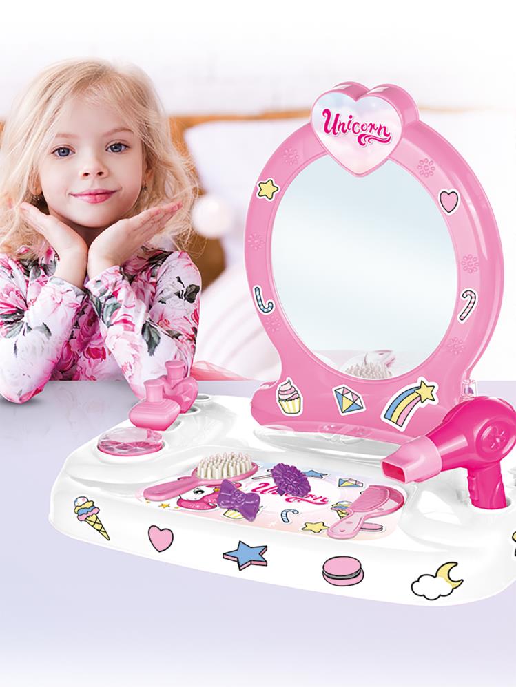 Dolu Oyuncak Unicorn Makyaj Seti