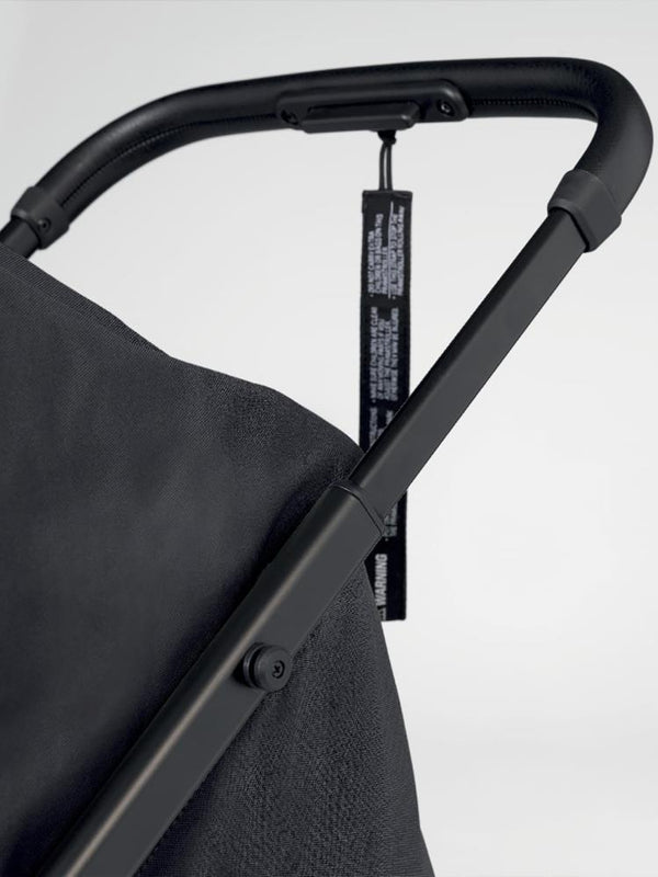 Mamas Papas Libro Tek Yönlü Bebek Arabası - Siyah