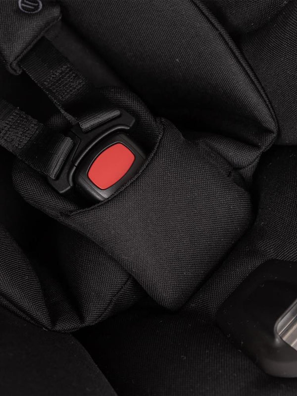 Avionaut Cosmo İ-Size Oto Koltuğu 0-13 Kg  - Siyah