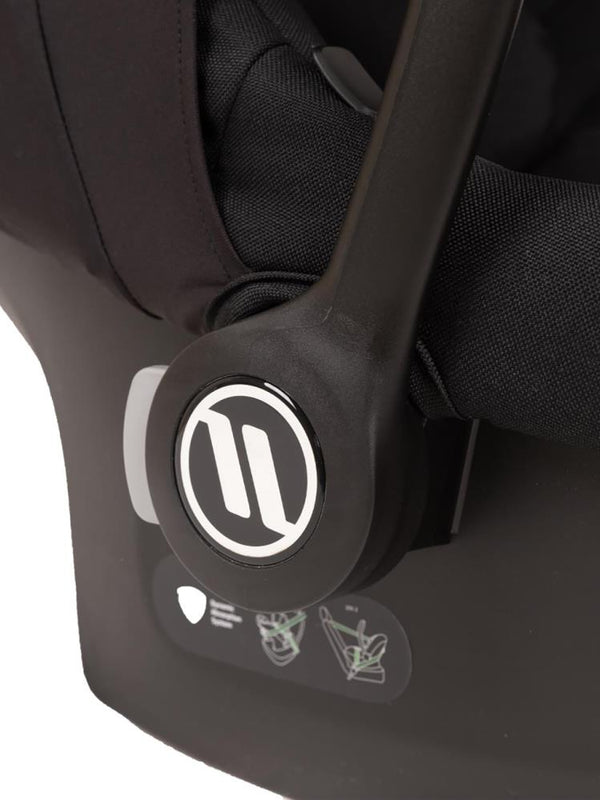 Avionaut Cosmo İ-Size Oto Koltuğu 0-13 Kg  - Siyah