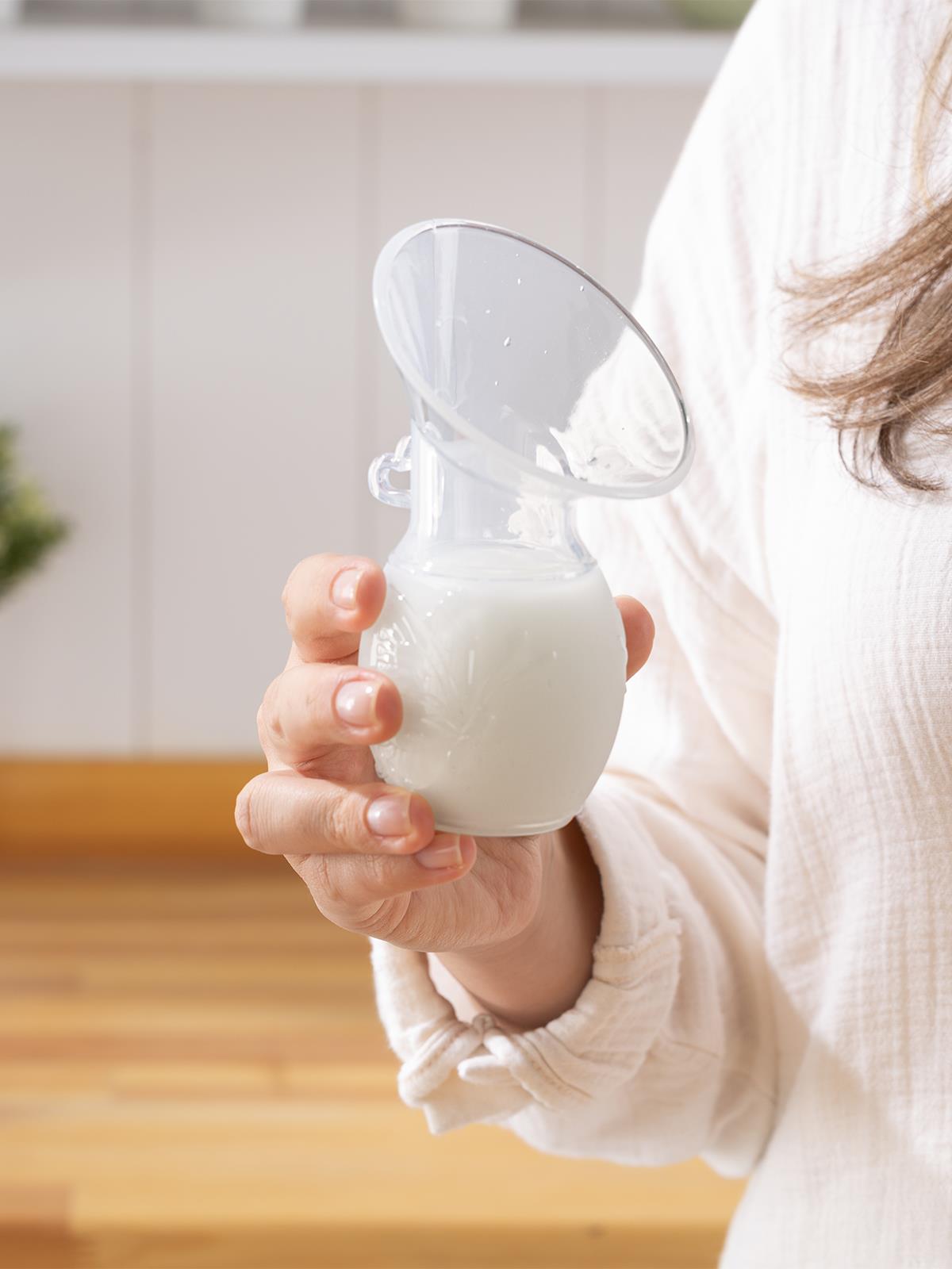 Mooma Silikon Göğüs Pompası