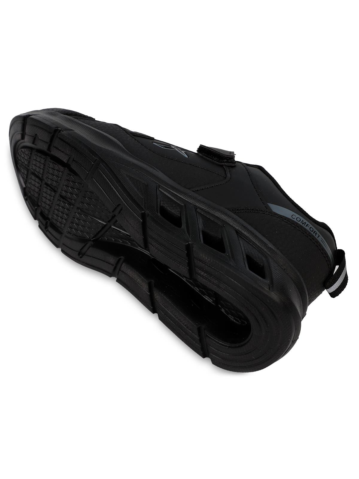 Kinetix Fergus 31-35 Numara Spor Ayakkabı - Siyah