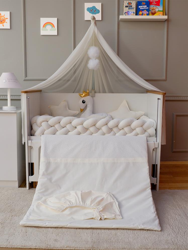 Yuar Baby Kadife 4 lü Örgü Beşik Uyku Seti Kuğu Modeli - Bej