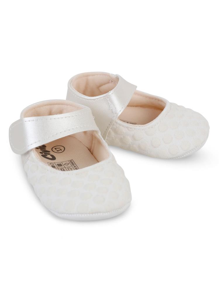 Civil Baby Kız Bebek Patik 17-19 Numara - Ekru
