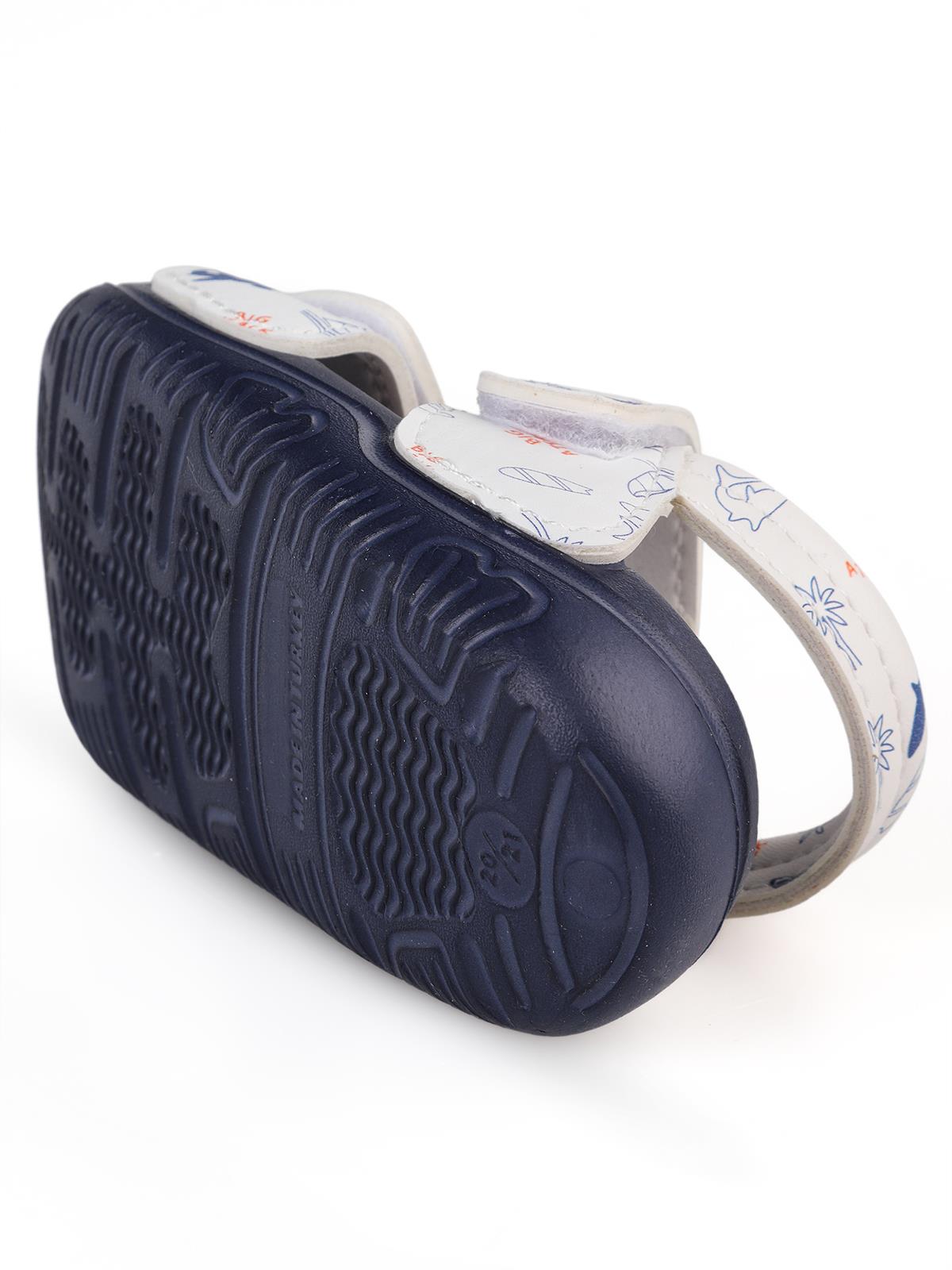 Civil Boys Köpekbalığı Desenli 20-24  Numara Sandalet - Beyaz