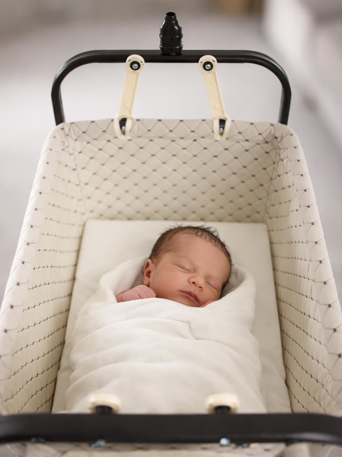 Kujju Prime Anne Yanı Beşik - Siyah