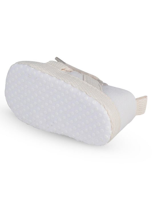 Civil Baby Erkek Bebek Patik 17-19 Numara  - Beyaz